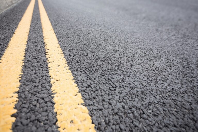 marking-road-surface900x600